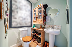 Ground floor cloakroom- click for photo gallery